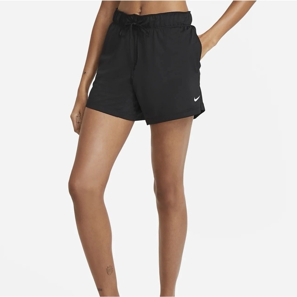 Nike Attack Training Sweat Shorts Women’s Size M Burgundy
Gym Athletic Lounge - Picture 9 of 9